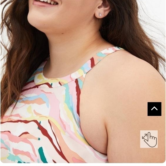 TORRID GEORGETTE HIGH NECK HANKY TANK SIZE 1X - Picture 4 of 7